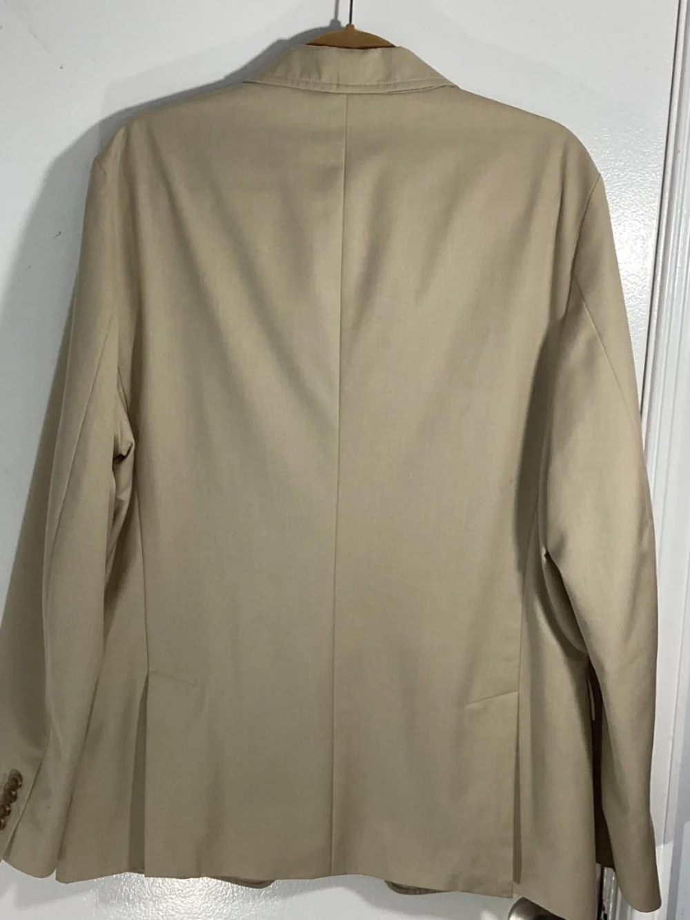 NWOT MEN'S AMERICAN RAG SIZE LARGE SLIM FIT BEIGE BLAZER